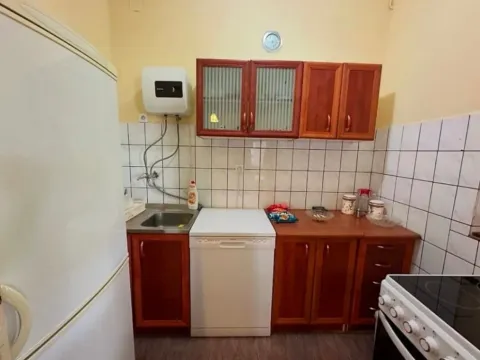 Izdavanje, trosoban stan, 90m², Zabjelo, Podgorica - image 6