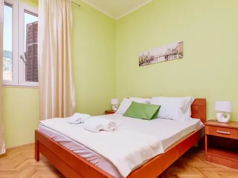 Rent, two bedroom apartment, 62m², Stari Grad Kotor, Kotor - image 8