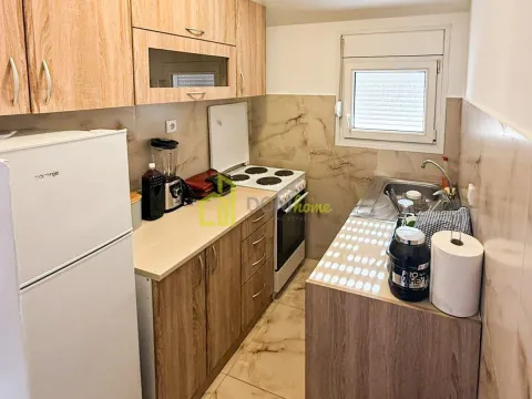 Sale, one bedroom apartment, 44m², Momišići, Podgorica - image 4