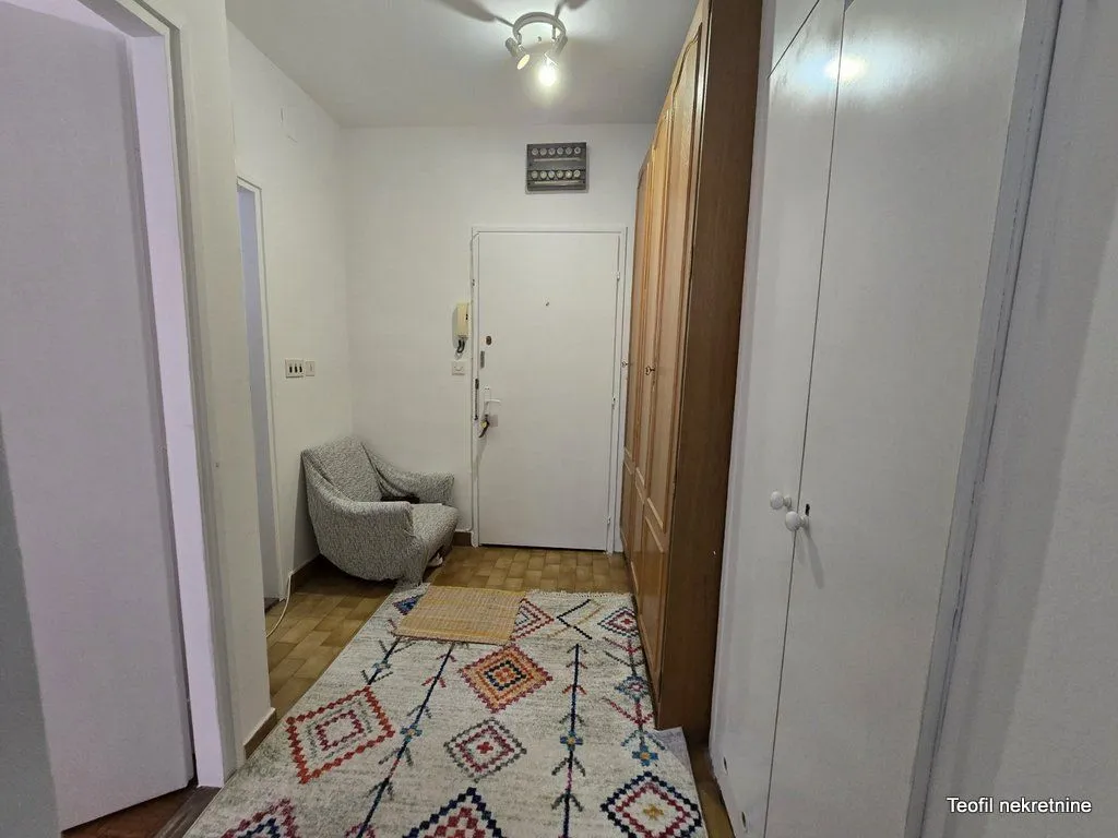 Rent, one bedroom apartment, 40m², Vukov Spomenik, Zvezdara Sve Podlokacije