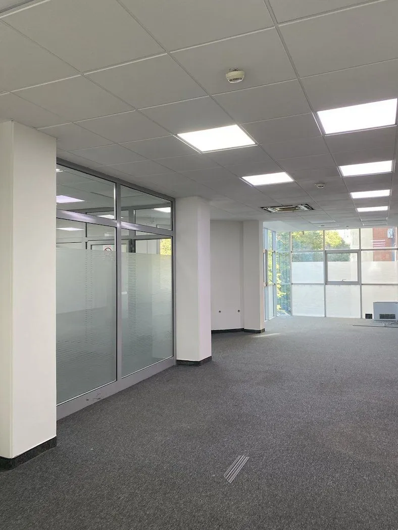 Rent, office space, 353m², Centar, Novi Sad