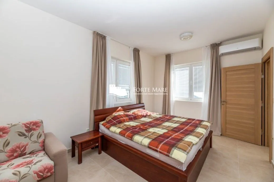 Prodaja, dvosoban stan, 97m², Topla, Herceg Novi