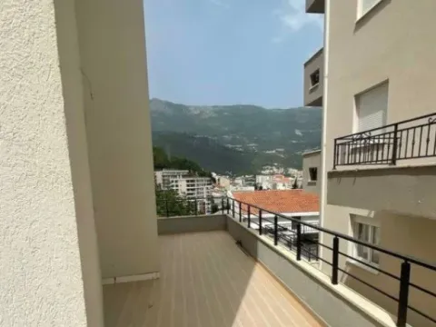 Prodaja, jednosoban stan, 40m², Budva, Crna Gora