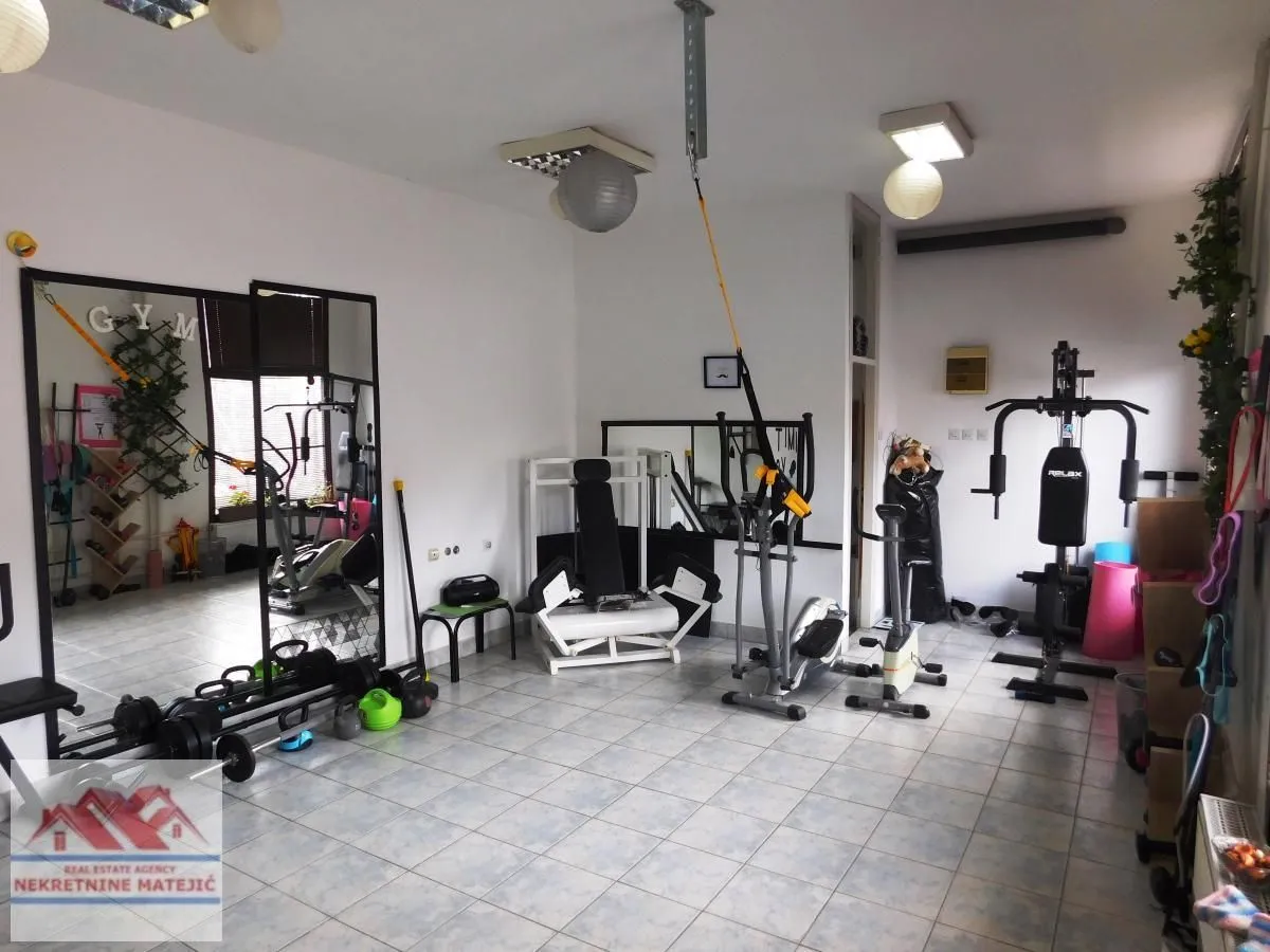 Sale, office space, 30m², Aerodrom, Kragujevac