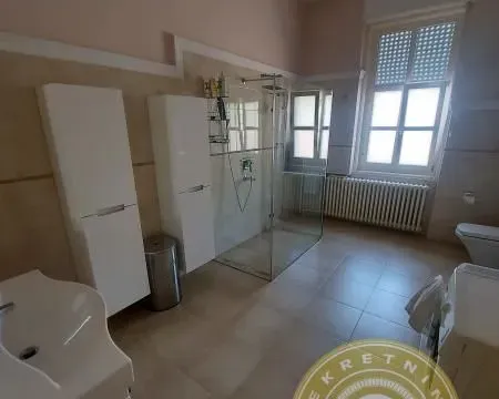 Prodaja, kuća, 187m², Sremska Kamenica, Petrovaradin - image 29