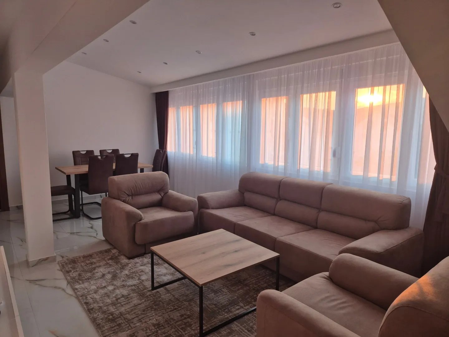 Izdavanje, jednosoban stan, 59m², Dalmatinska ulica, Podgorica