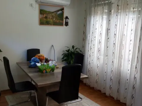 Prodaja, dvosoban stan, 54m², Stari Aerodrom, Podgorica - image 4