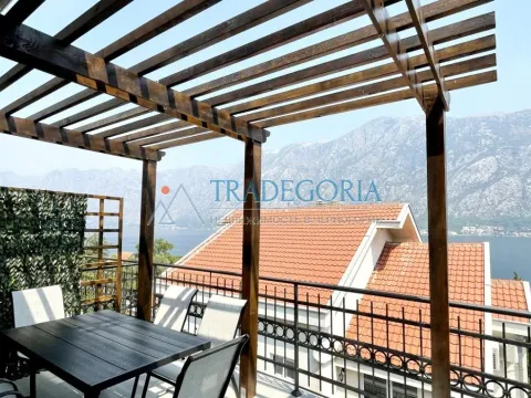Sale, two bedroom apartment, 97m², Prčanj, Kotor