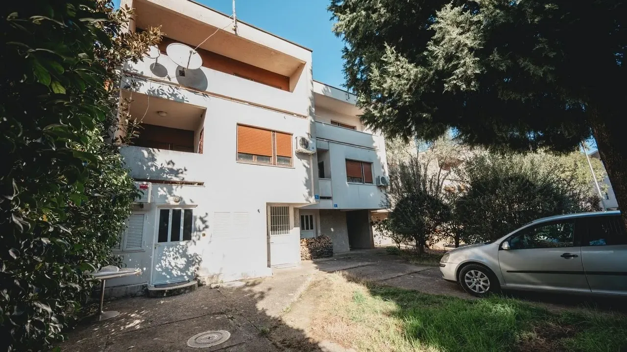 Sale, house, 183m², Gorica C, Podgorica