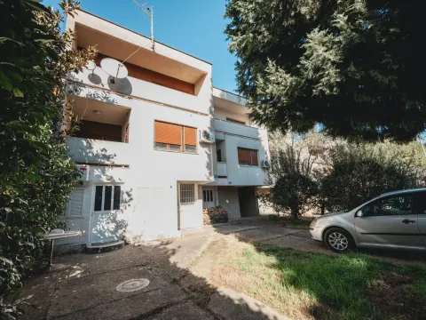 Prodaja, kuća, 183m², Gorica C, Podgorica