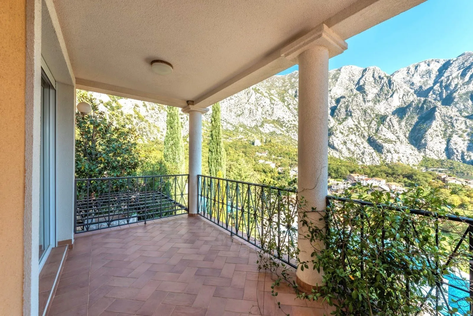 Prodaja, kuća, 148m², Orahovac, Kotor