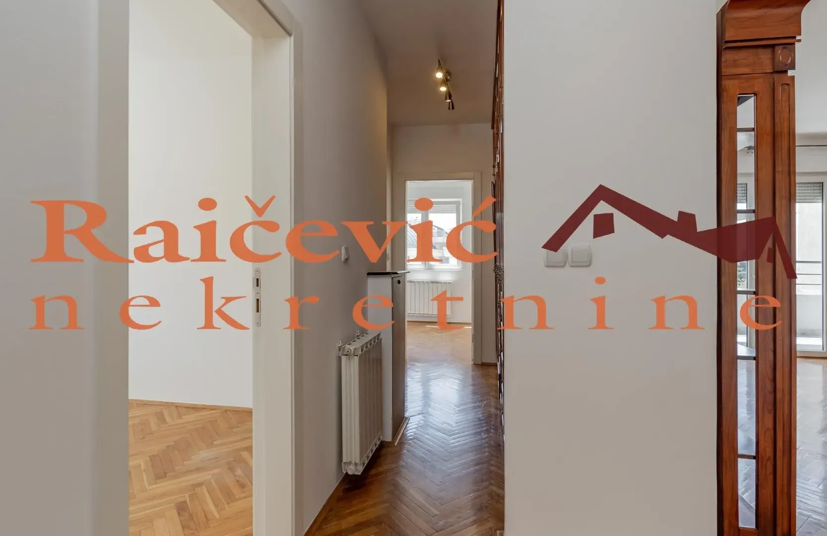 Prodaja, četvorosoban stan, 117m², Savski Venac, Beograd
