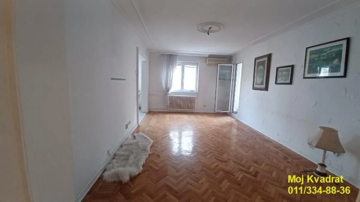 Prodaja, četvorosoban stan, 105m², Savski Venac, Beograd