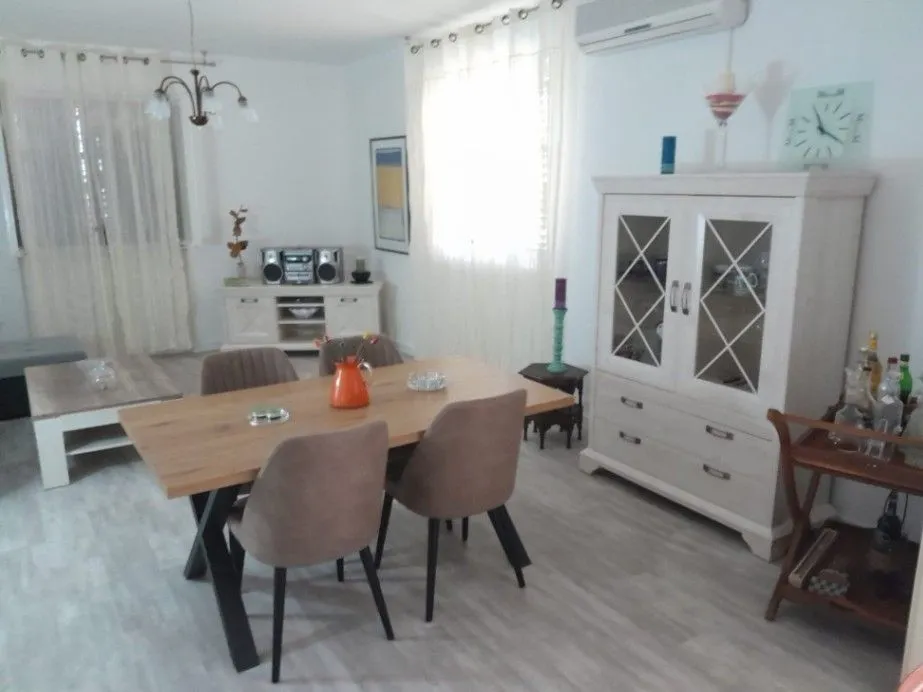Rent, one bedroom apartment, 99m², Luštica, Tivat