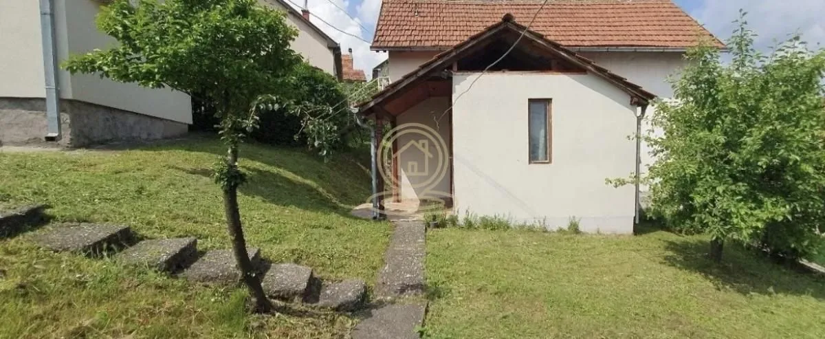 Prodaja, kuća, 230m², Stanovo, Kragujevac