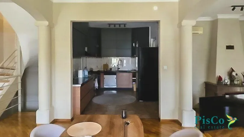 Rent, house, 254m², Tološi, Podgorica