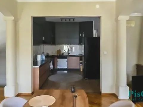 Izdavanje, kuća, 254m², Tološi, Podgorica - image 2