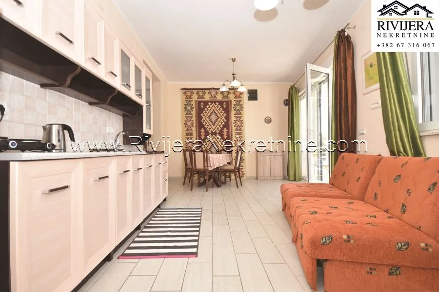 Sale, two bedroom apartment, 79m², Lepetani, Tivat