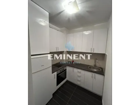 Izdavanje, stan, 32m², Vukov Spomenik, Zvezdara Sve Podlokacije - image 4