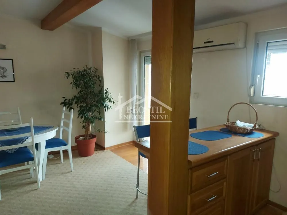 Prodaja, trosoban stan, 85m², Vračar Hram, Vračar Sve Podlokacije