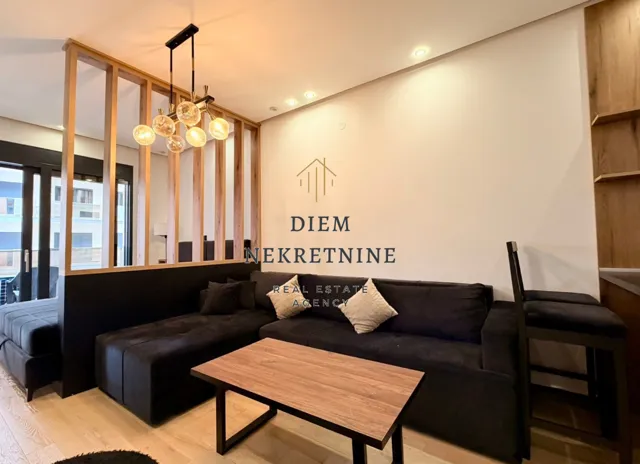 Rent, studio apartment, 36m², Centar, Bar