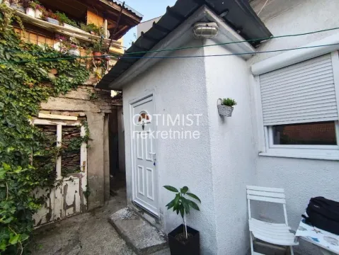 Prodaja, jednosoban stan, 27m², Savski Venac, Beograd - image 12