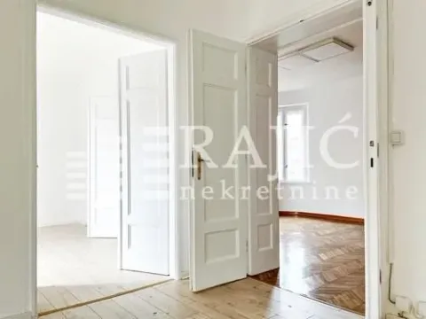 Rent, three bedroom apartment, 64m², Savski Trg, Beograd - image 7