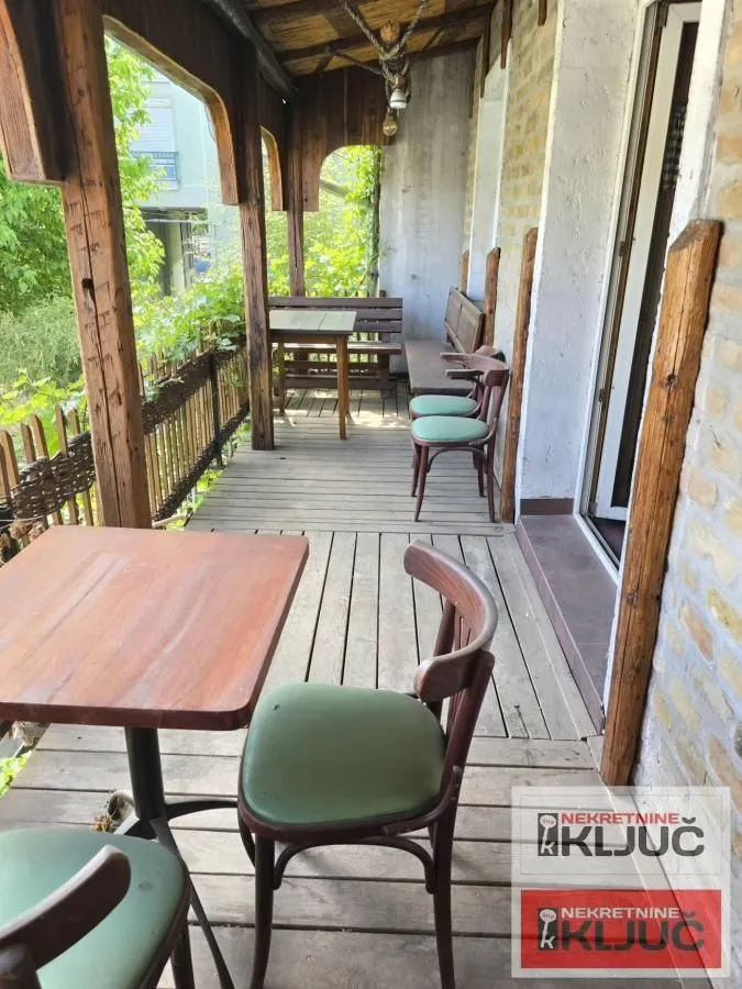 Rent, hospitality venue, 100m², Centar, Novi Sad