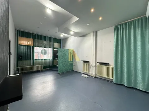 Izdavanje, poslovni prostor, 30m², Liman 3, Novi Sad Sve Podlokacije