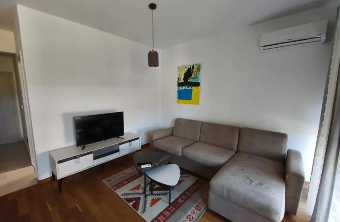 Rent, studio apartment, 30m², Gorica C, Podgorica