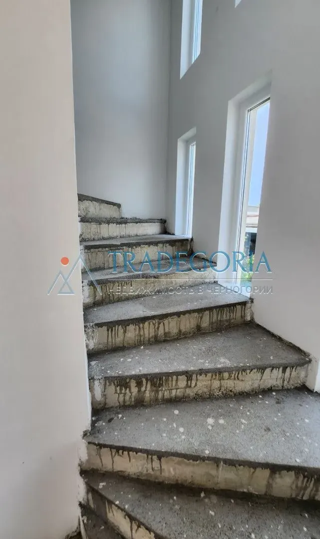 Prodaja, kuća, 194m², Bar, Crna Gora