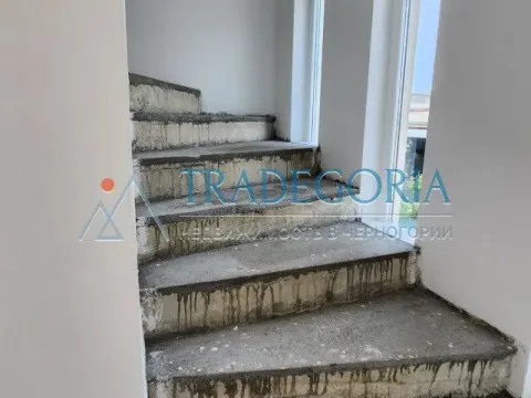 Prodaja, kuća, 194m², Bar, Crna Gora - image 34
