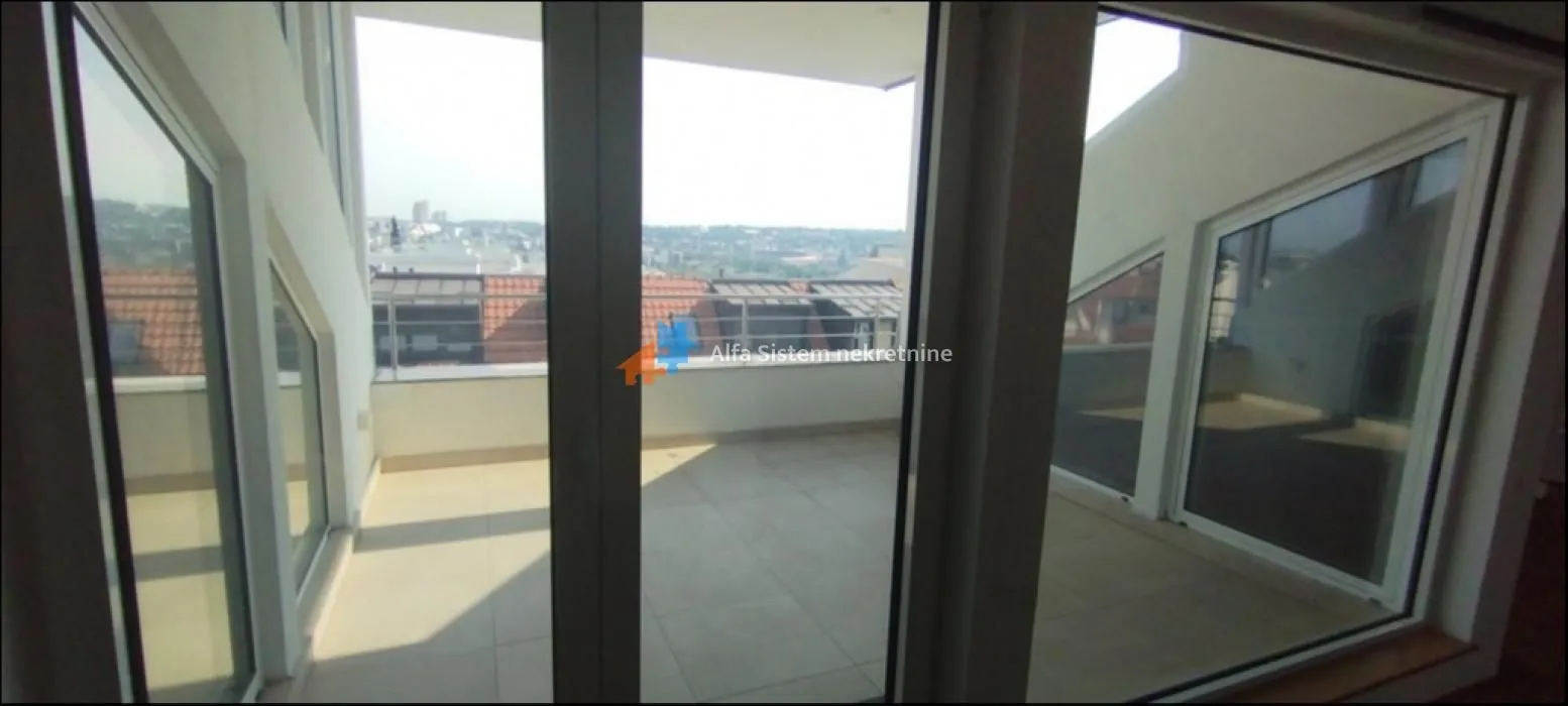 Rent, three bedroom apartment, 170m², Vračar Sve Podlokacije, Beograd