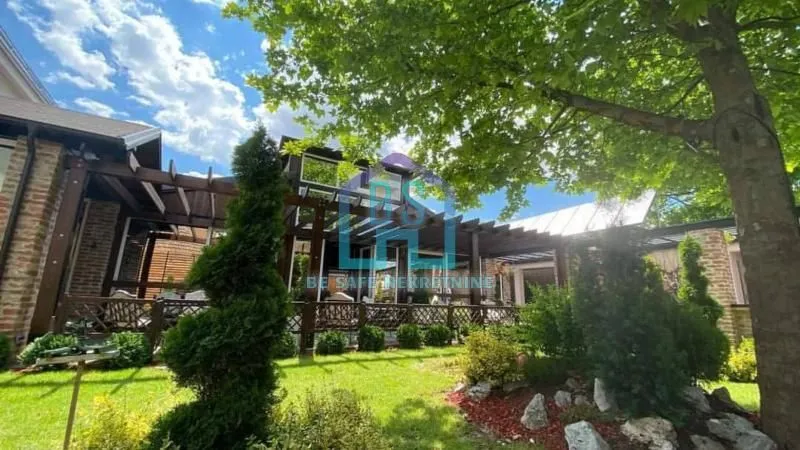 Prodaja, ugostiteljski objekat, 1222m², Srbobran, Novi Sad