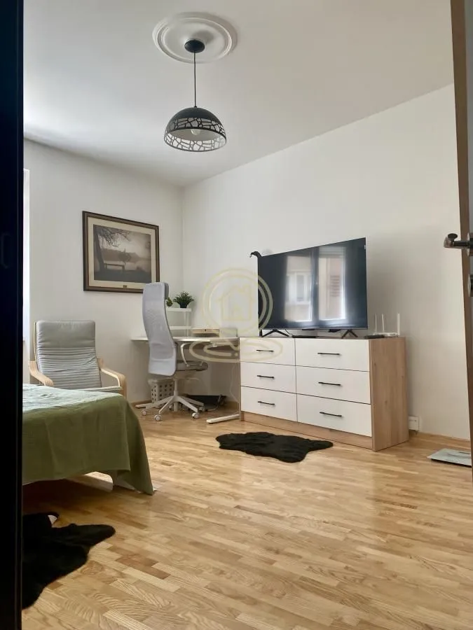 Rent, two bedroom apartment, 45m², Stari Grad, Beograd