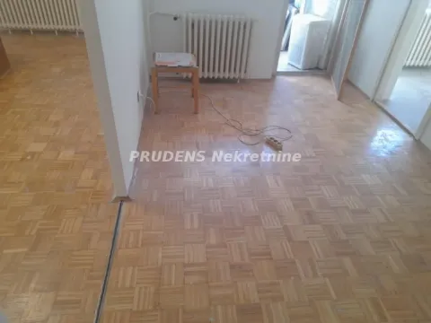 Izdavanje, trosoban stan, 84m², Novi Beograd Blok 63, Novi Beograd Sve Podlokacije - image 4