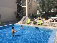 Prodaja, dvosoban stan, 84m², Petrovac, Budva - image 2