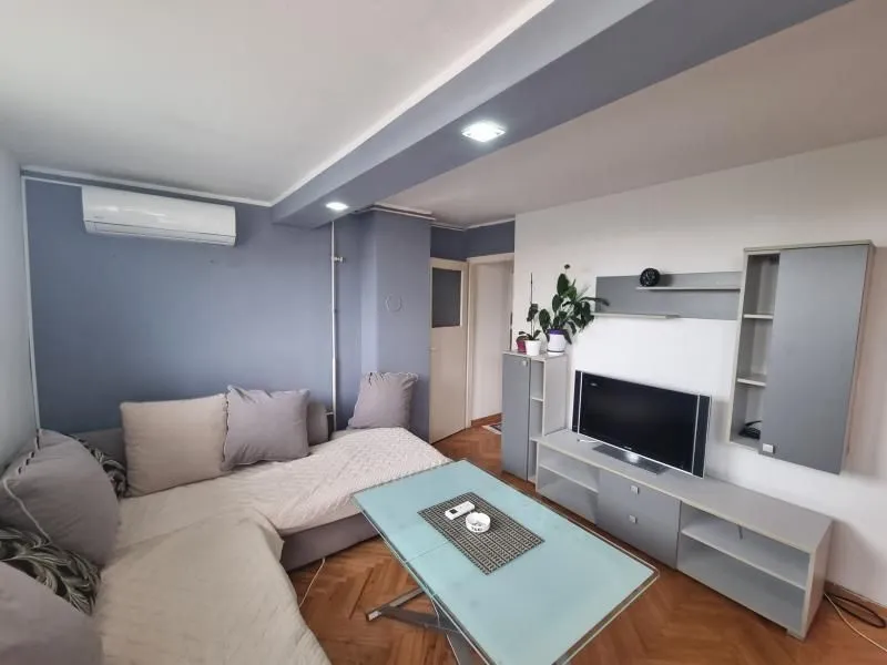 Sale, two bedroom apartment, 64m², Karaburma, Palilula Sve Podlokacije