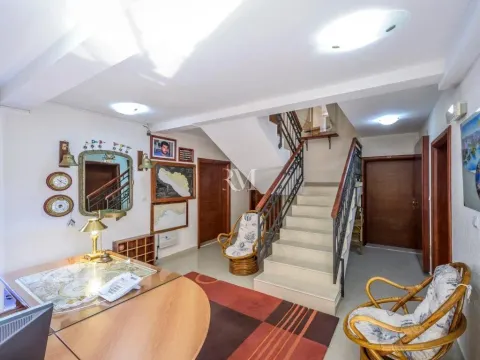 Izdavanje, ugostiteljski objekat, 400m², Budva okolina, Budva - image 3