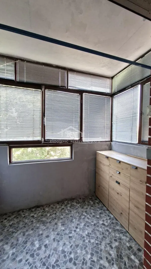 Rent, one bedroom apartment, 41m², Labudovo Brdo, Beograd