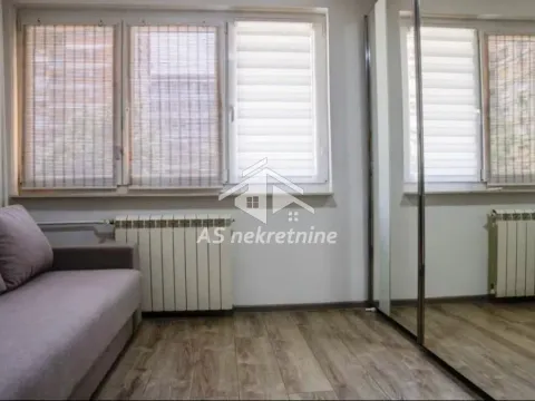 Rent, two bedroom apartment, 45m², Tašmajdan, Palilula Sve Podlokacije - image 14
