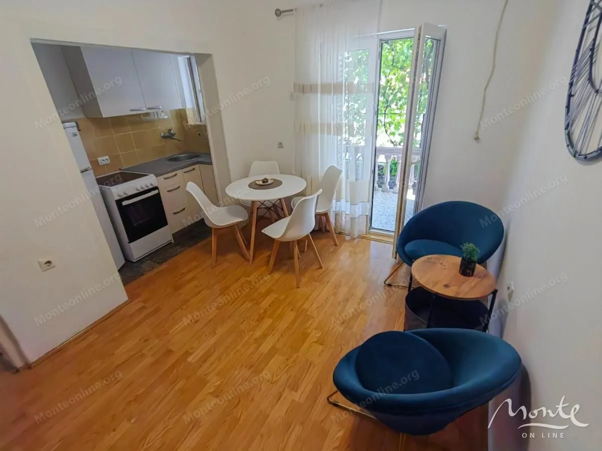 Prodaja, kuća, 169m², Sutomore, Bar