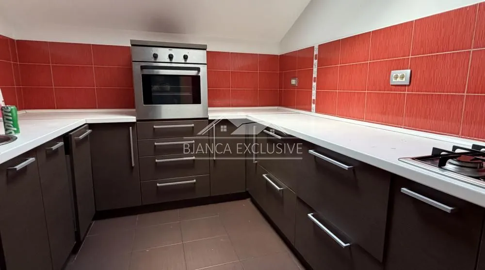 Prodaja, trosoban stan, 93m², Autokomanda, Voždovac Sve Podlokacije