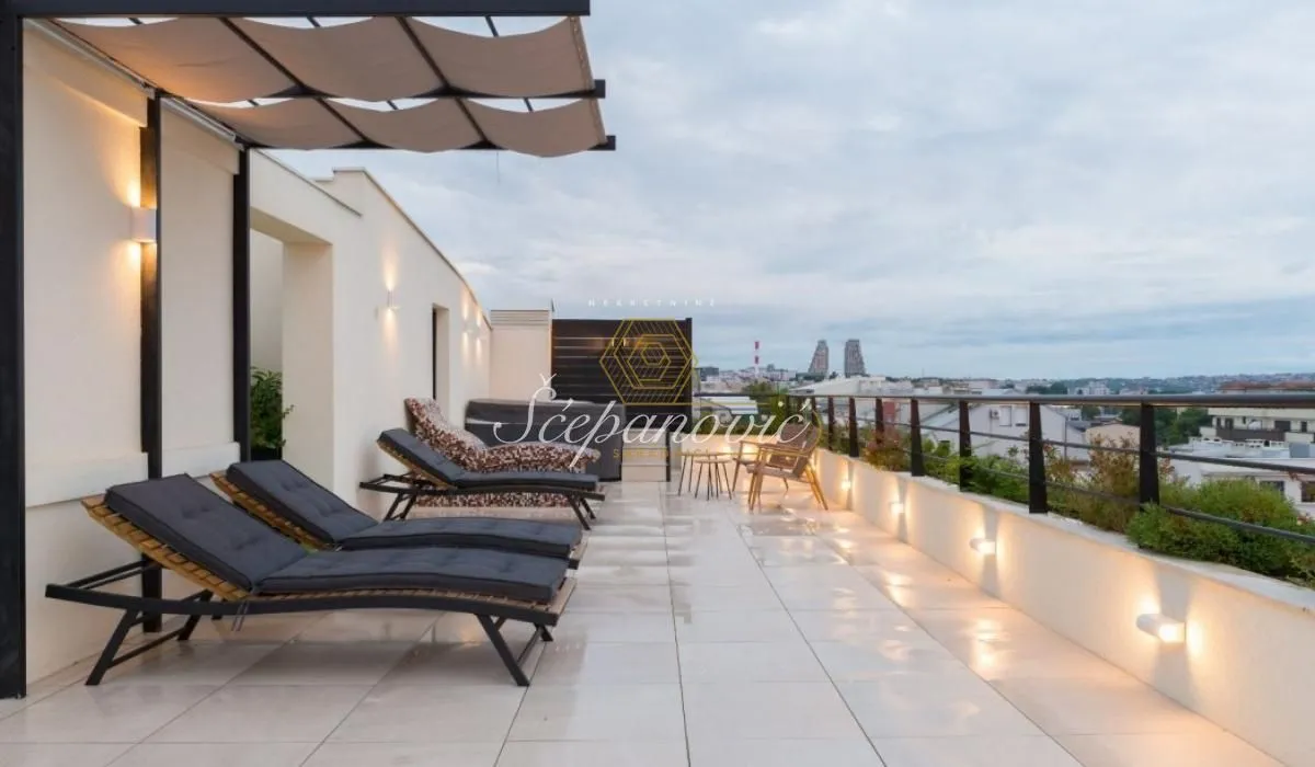Sale, apartment, 159m², Crveni Krst, Beograd