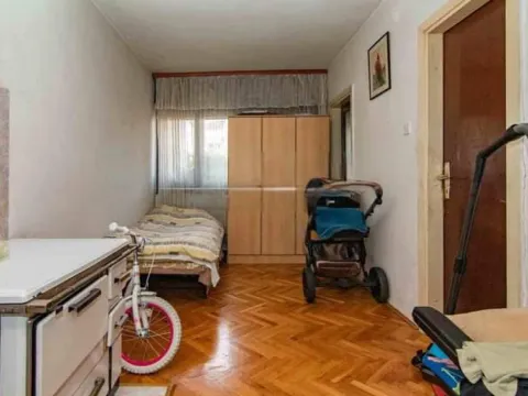 Sale, house, 160m², Zabjelo, Podgorica - image 10