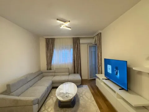 Rent, one bedroom apartment, 42m², Central Point, Podgorica - image 7