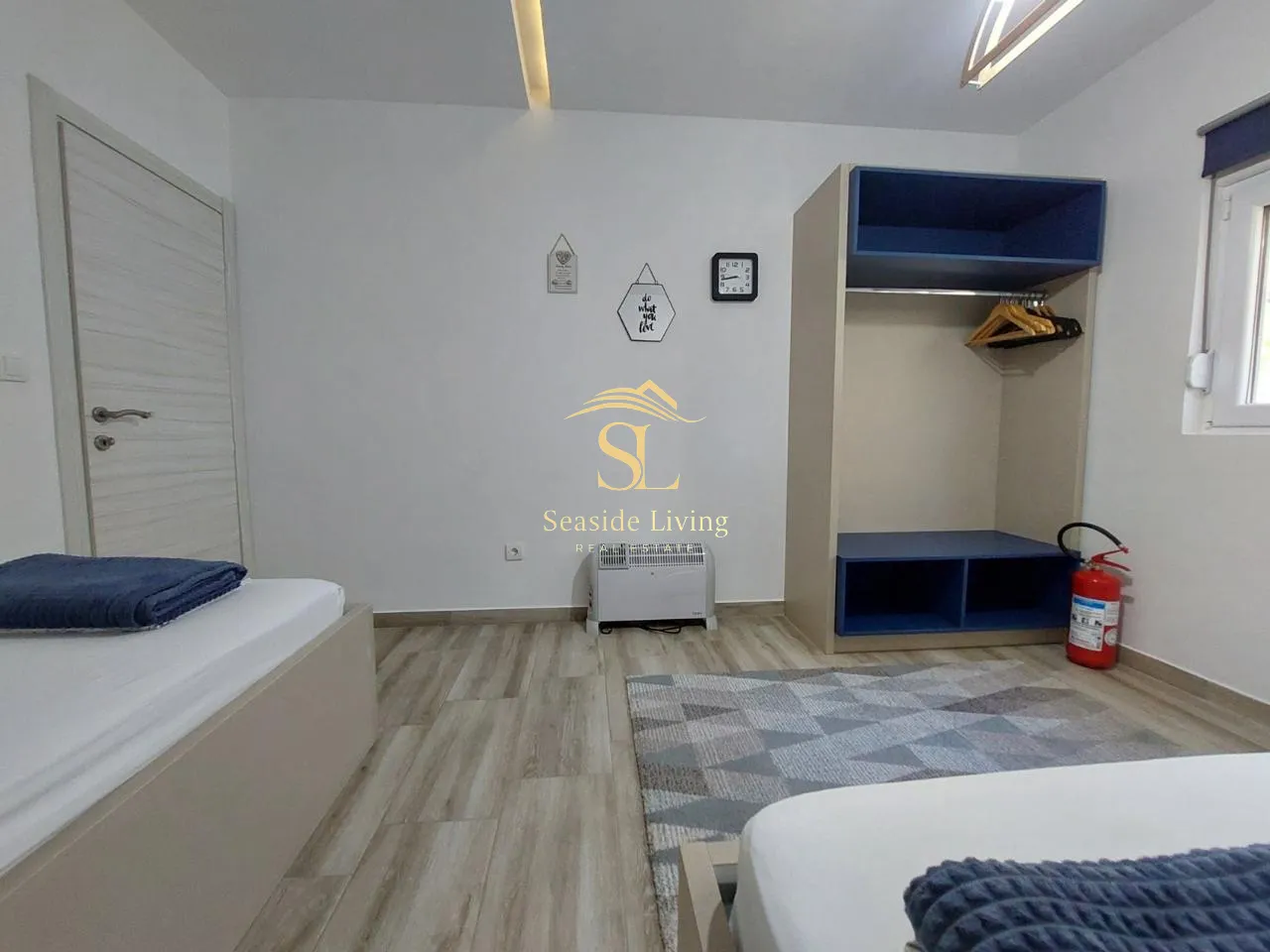 Rent, two bedroom apartment, 70m², Dobrota, Kotor