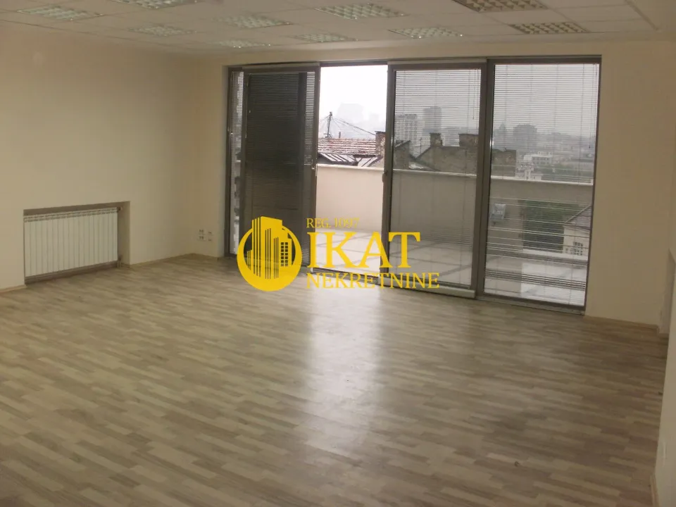 Rent, office space, 216m², Stari Grad, Beograd