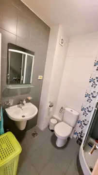 Izdavanje, jednosoban stan, 44m², Stari Aerodrom, Podgorica - image 9