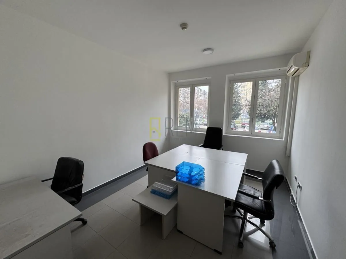 Rent, office space, 240m², Drač, Podgorica